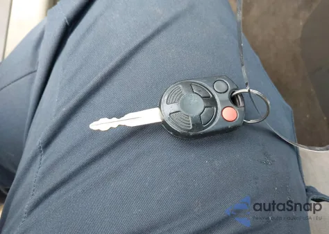 2011 Ford Fusion Hybrid from USA, damaged, VIN 3FADP0L33BR116627